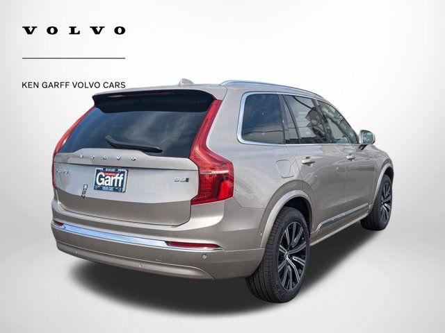 2025 Volvo XC90 Plus