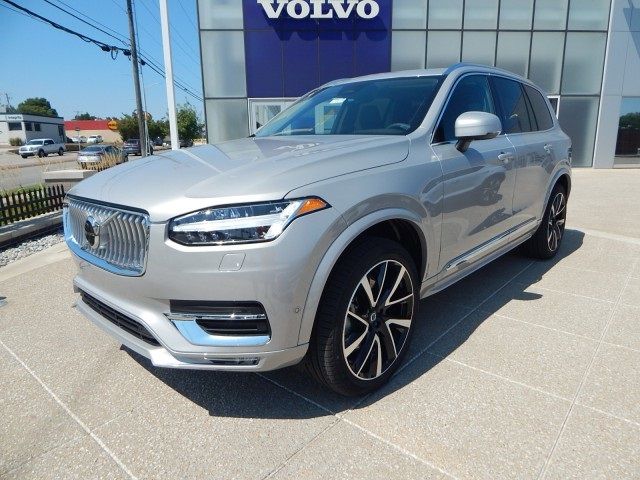 2025 Volvo XC90 Plus