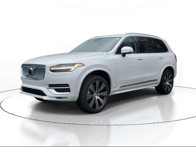 2025 Volvo XC90 Plus