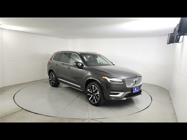 2025 Volvo XC90 Plus