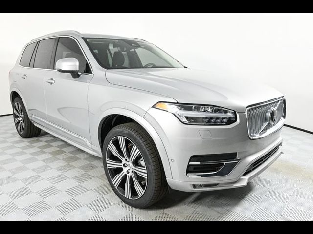 2025 Volvo XC90 Plus