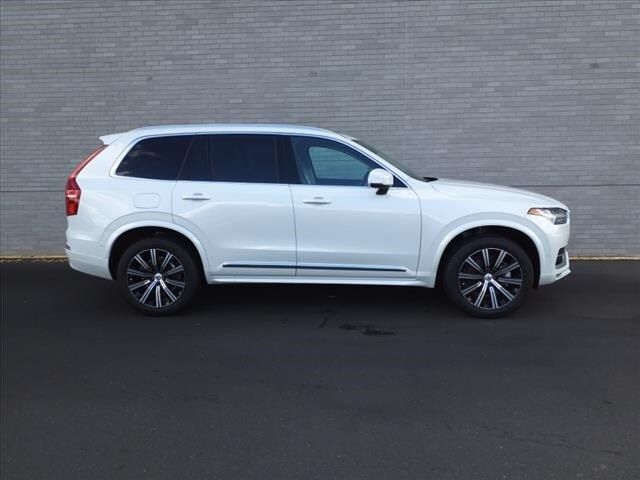 2025 Volvo XC90 Plus