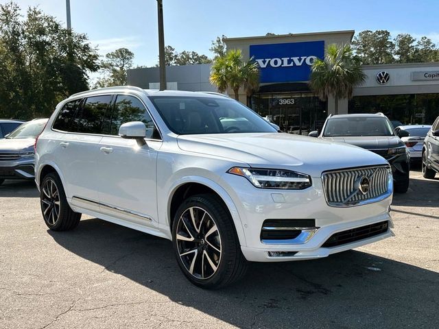 2025 Volvo XC90 Plus