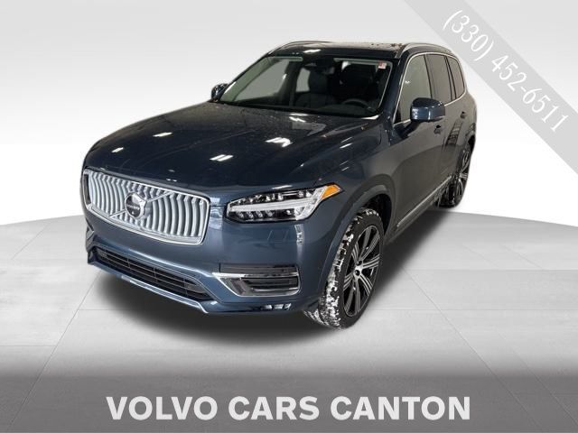 2025 Volvo XC90 Plus