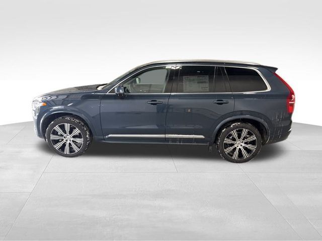 2025 Volvo XC90 Plus