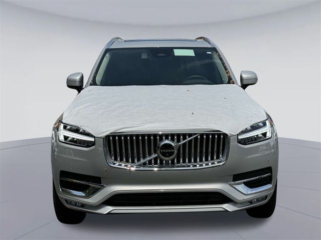 2025 Volvo XC90 Plus