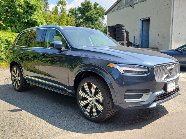 2025 Volvo XC90 Plus