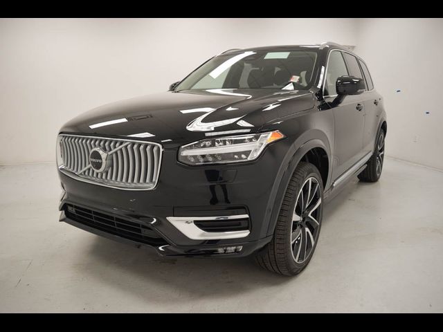 2025 Volvo XC90 Plus