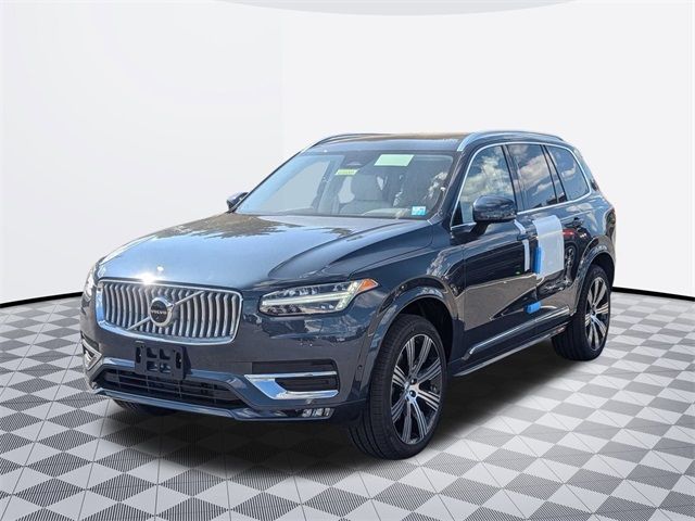 2025 Volvo XC90 Plus