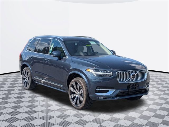 2025 Volvo XC90 Plus