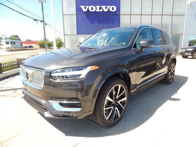 2025 Volvo XC90 Plus