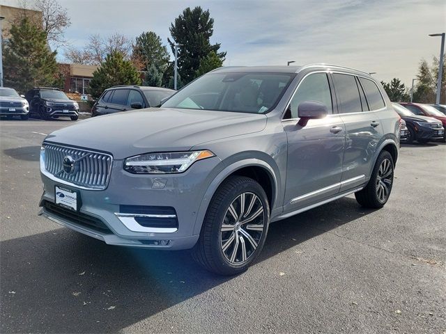 2025 Volvo XC90 Plus