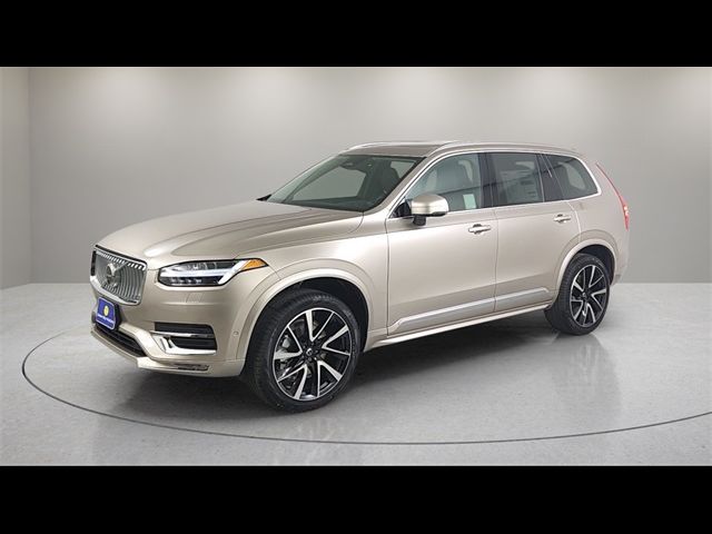 2025 Volvo XC90 Plus