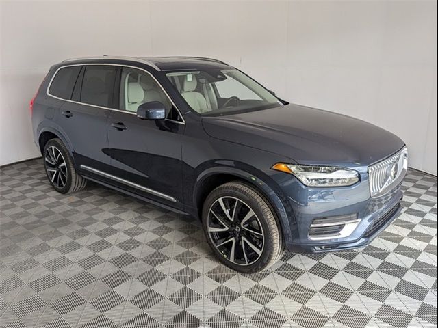 2025 Volvo XC90 Plus