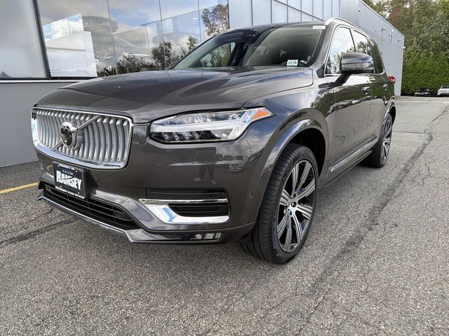 2025 Volvo XC90 Plus