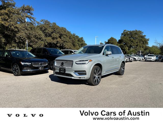 2025 Volvo XC90 Plus