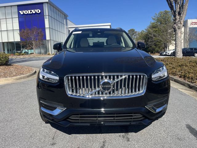 2025 Volvo XC90 Plus