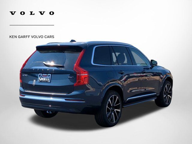 2025 Volvo XC90 Plus