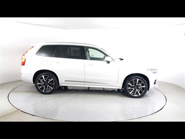 2025 Volvo XC90 Plus