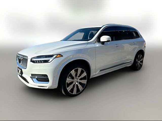 2025 Volvo XC90 Plus