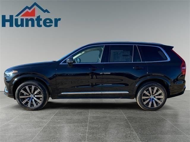 2025 Volvo XC90 Plus