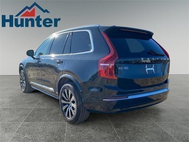 2025 Volvo XC90 Plus