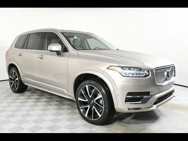 2025 Volvo XC90 Plus