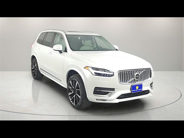 2025 Volvo XC90 Plus