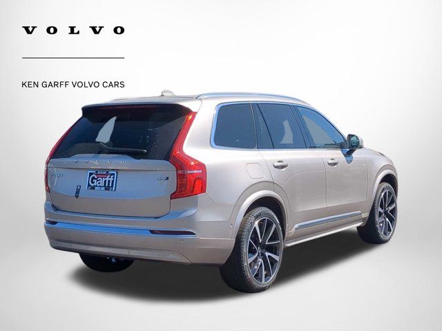 2025 Volvo XC90 Plus