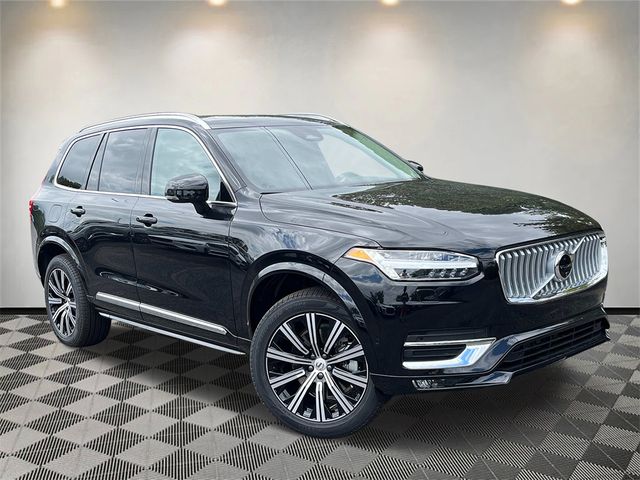 2025 Volvo XC90 Plus