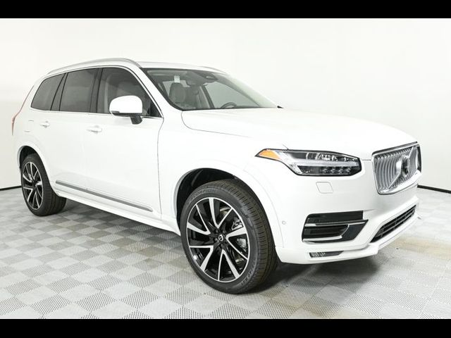 2025 Volvo XC90 Plus