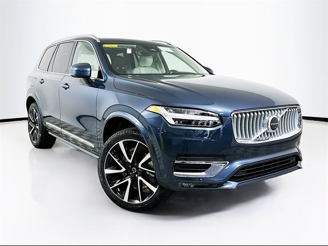 2025 Volvo XC90 Plus