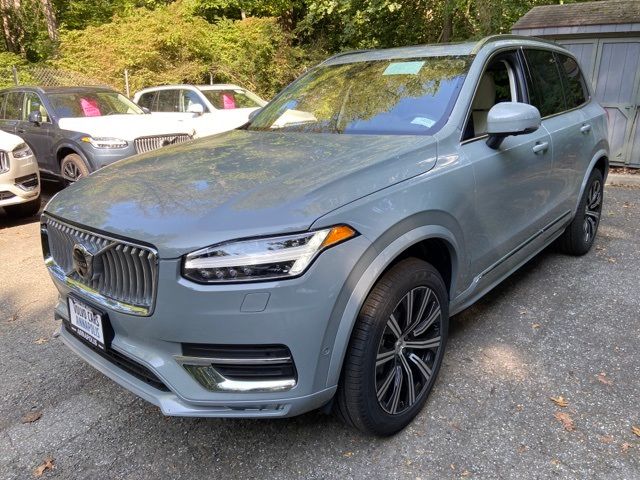 2025 Volvo XC90 Plus