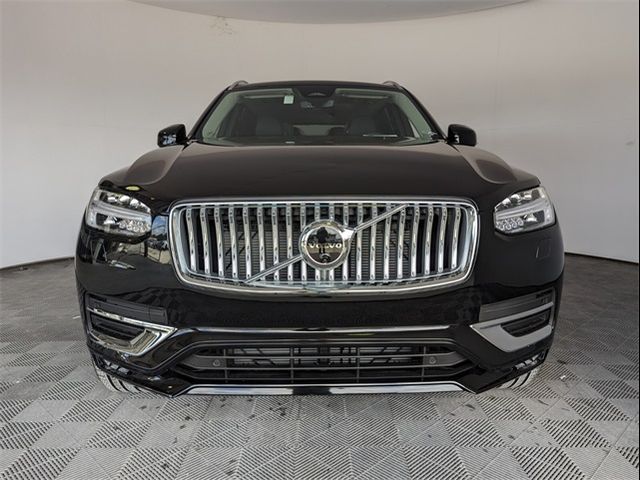 2025 Volvo XC90 Plus