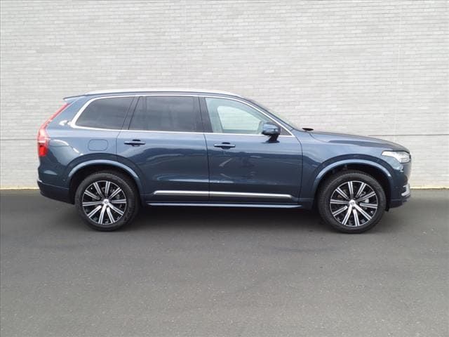 2025 Volvo XC90 Plus