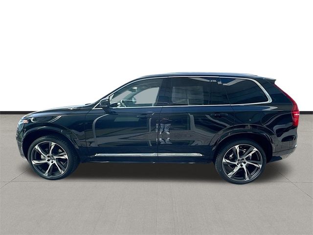 2025 Volvo XC90 Plus