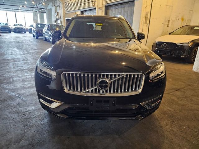 2025 Volvo XC90 Plus