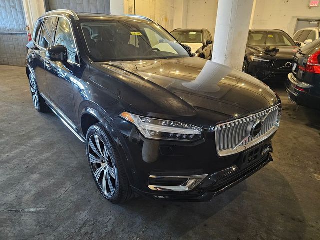 2025 Volvo XC90 Plus