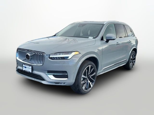 2025 Volvo XC90 Plus