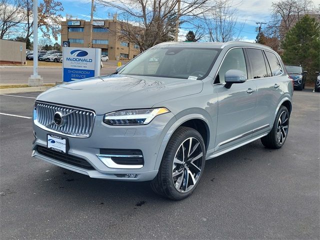 2025 Volvo XC90 Plus