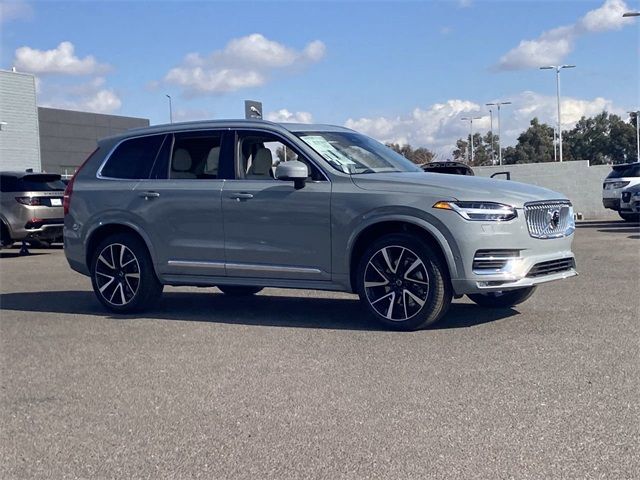 2025 Volvo XC90 Plus