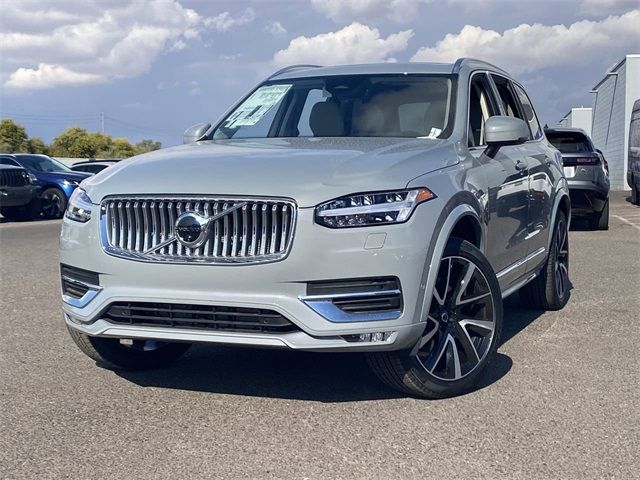 2025 Volvo XC90 Plus