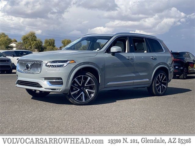 2025 Volvo XC90 Plus