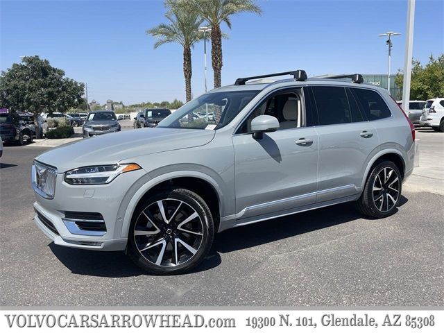 2025 Volvo XC90 Plus