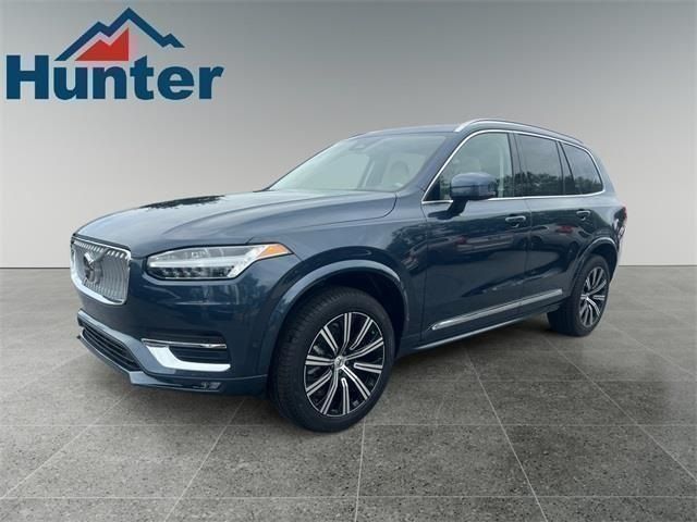 2025 Volvo XC90 Plus