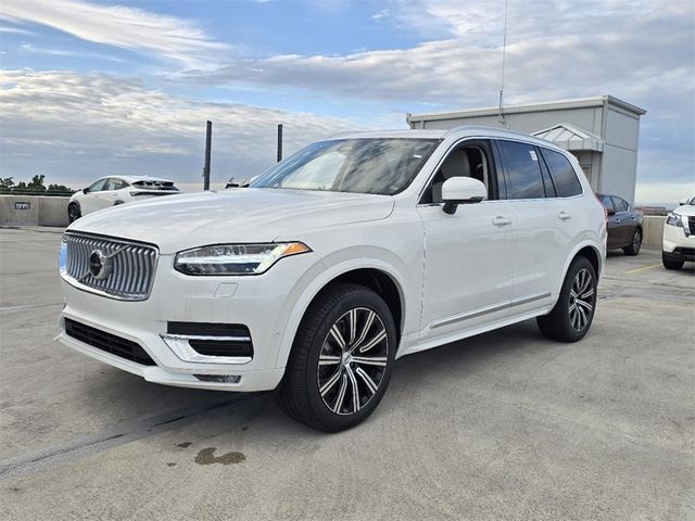 2025 Volvo XC90 Plus