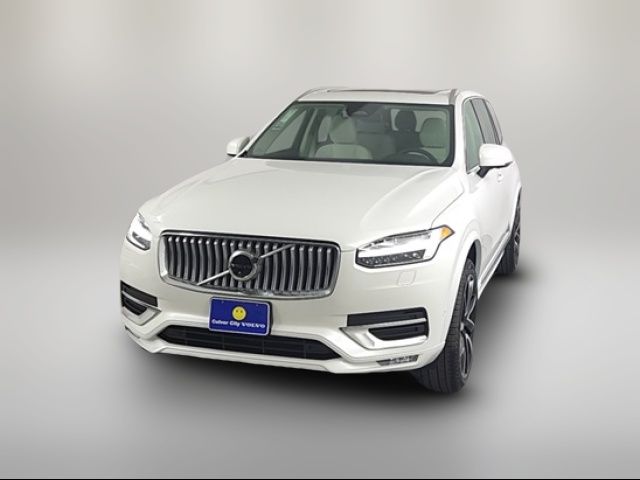 2025 Volvo XC90 Plus