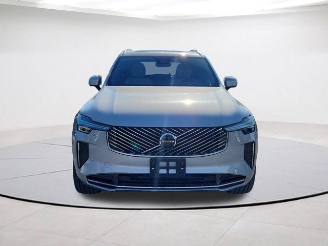 2025 Volvo XC90 Plus