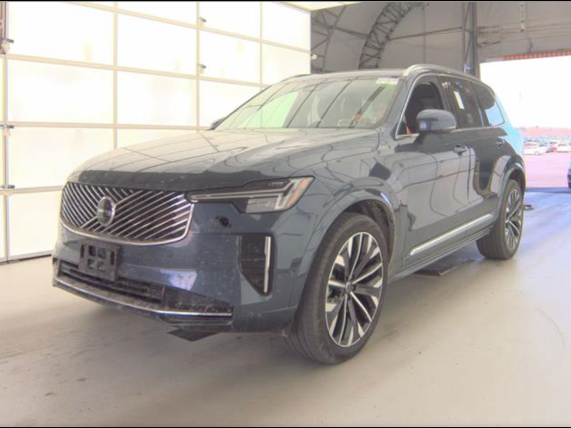 2025 Volvo XC90 Plus