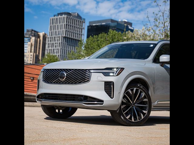 2025 Volvo XC90 Plus